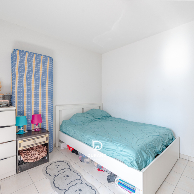 APPARTEMENT - 2 PIECES - TERRASSE - 13003 MARSEILLE