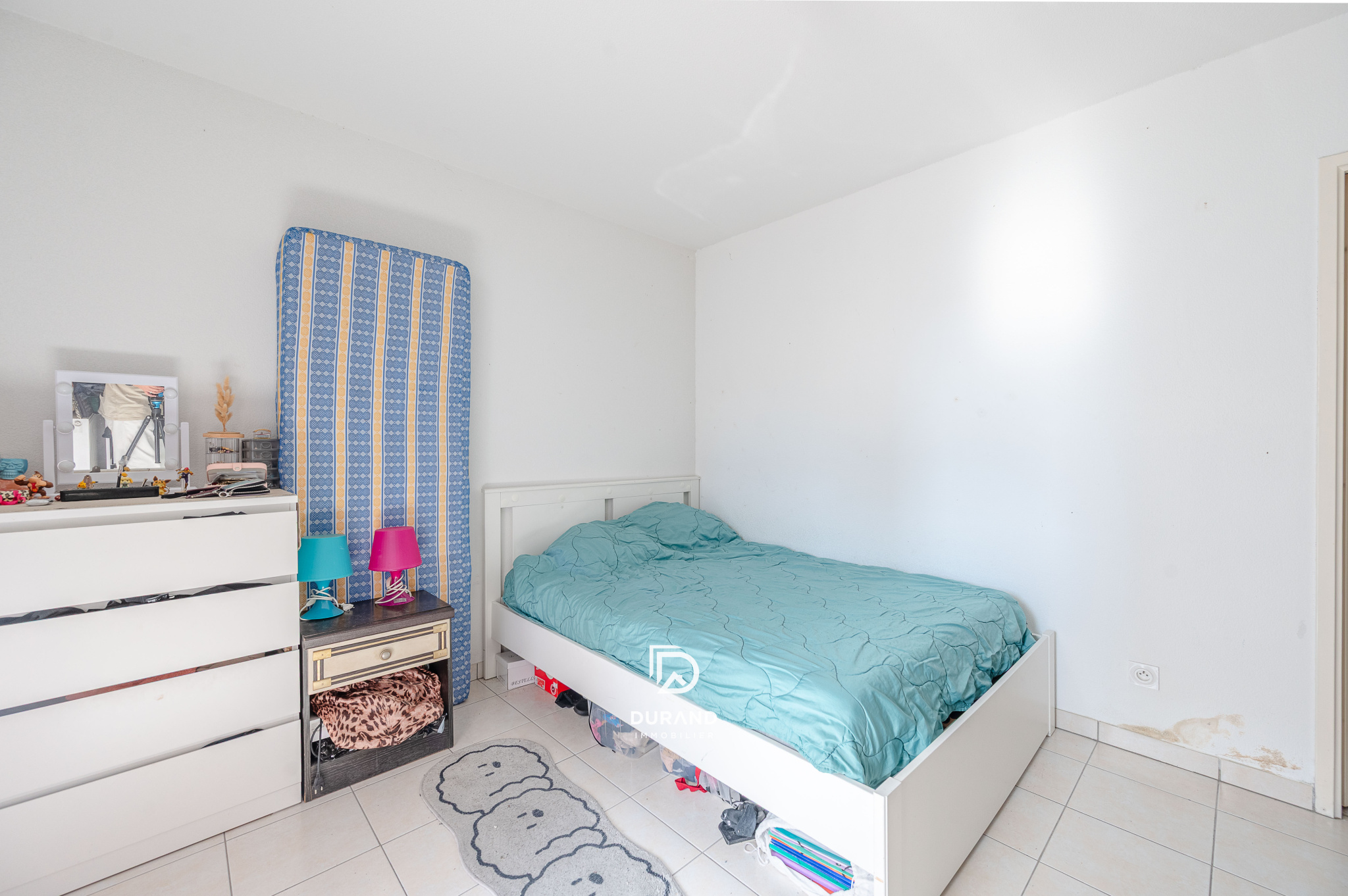 APPARTEMENT - 2 PIECES - TERRASSE - 13003 MARSEILLE