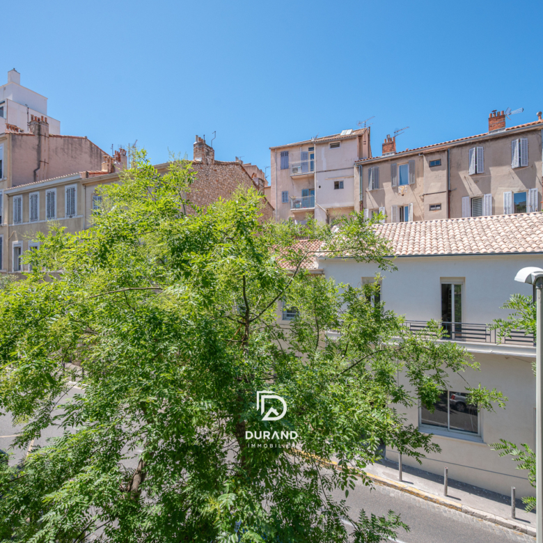 APPARTEMENT - BALCON - SAINT VICTOR - 13007 MARSEILLE