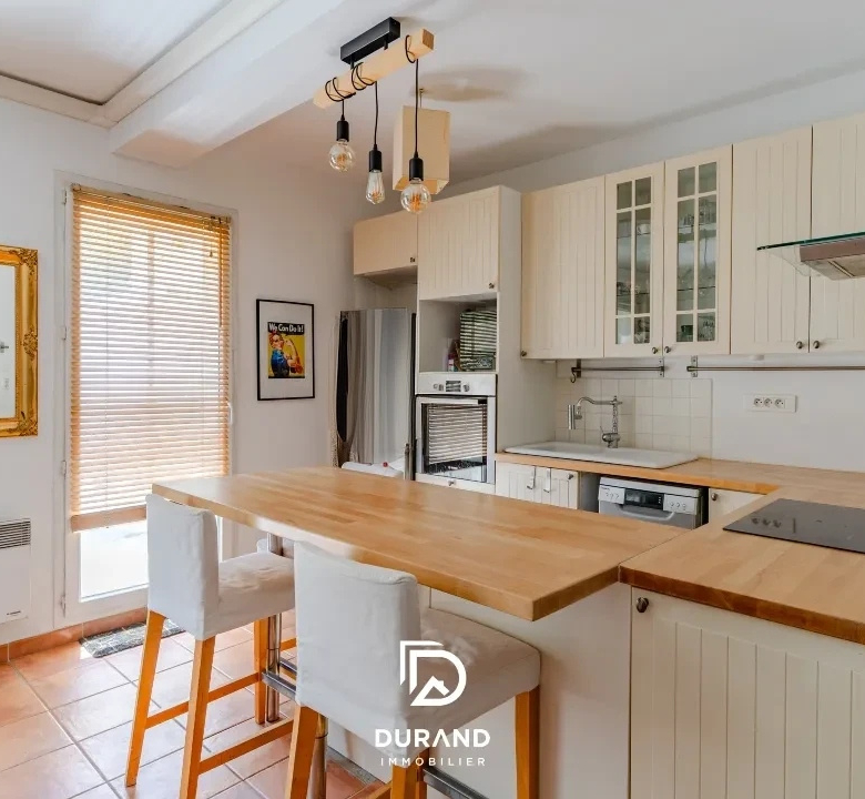 DUPLEX- T3 - JARDIN-TERRASSE - M5 LES DOCKS -JOLIETTE