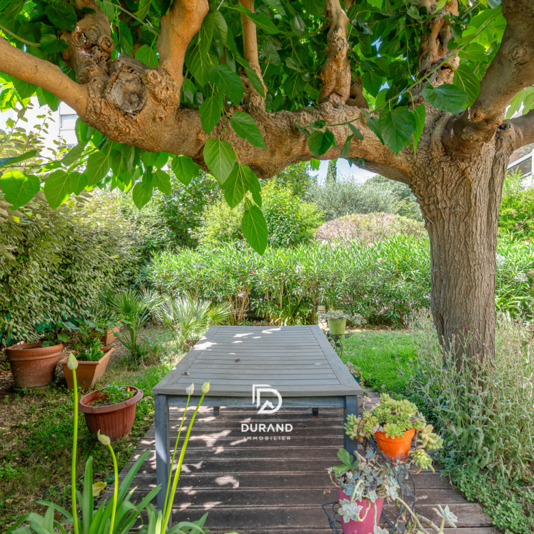 APPARTEMENT - T4 - JARDIN - GARGE - SAINT JEAN DU DÉSERT - 13012 MARSEILLE