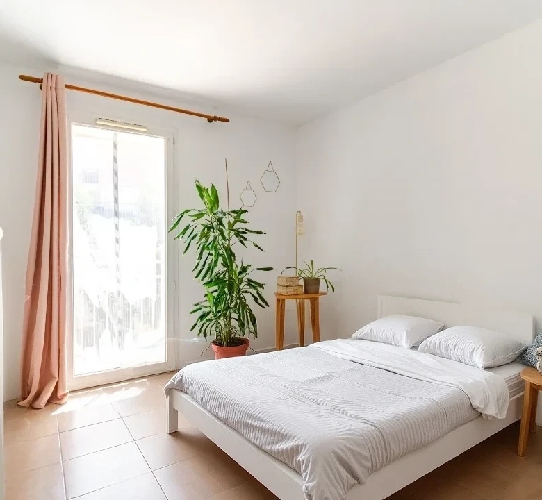 DUPLEX- T3 - JARDIN-TERRASSE - M5 LES DOCKS -JOLIETTE