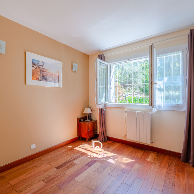 APPARTEMENT - T4 - JARDIN - GARGE - SAINT JEAN DU DÉSERT - 13012 MARSEILLE