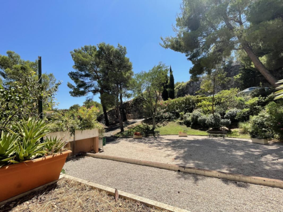 Studio meublé quartier Périer Marseille 8ème
