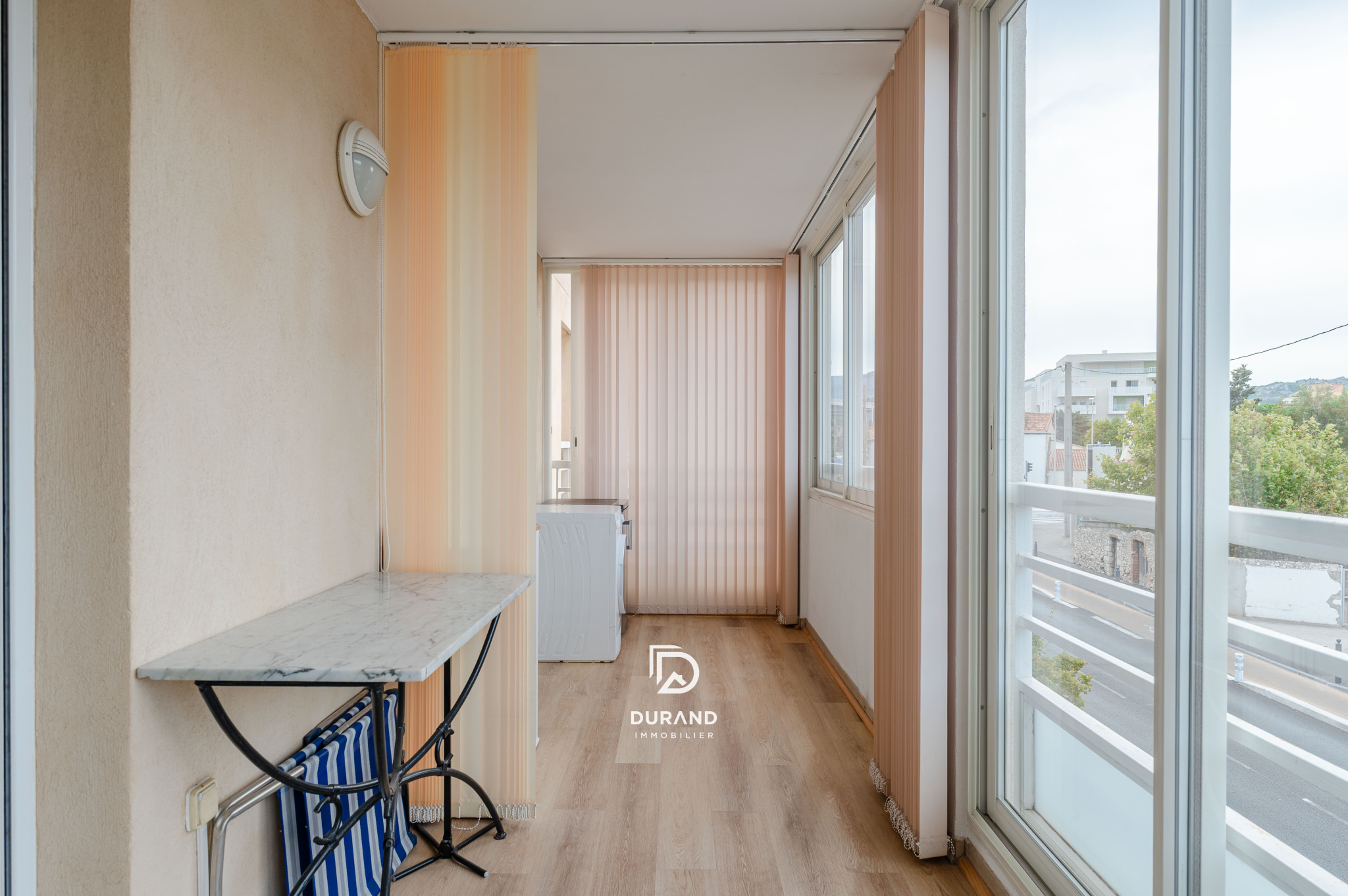 3 PIÈCES 63 M2 - APPARTEMENT - VIELLE-CHAPELLE - 13008 - MARSEILLE
