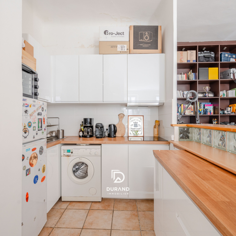 APPARTEMENT - BALCON - VAUBAN - 13006 MARSEILLE