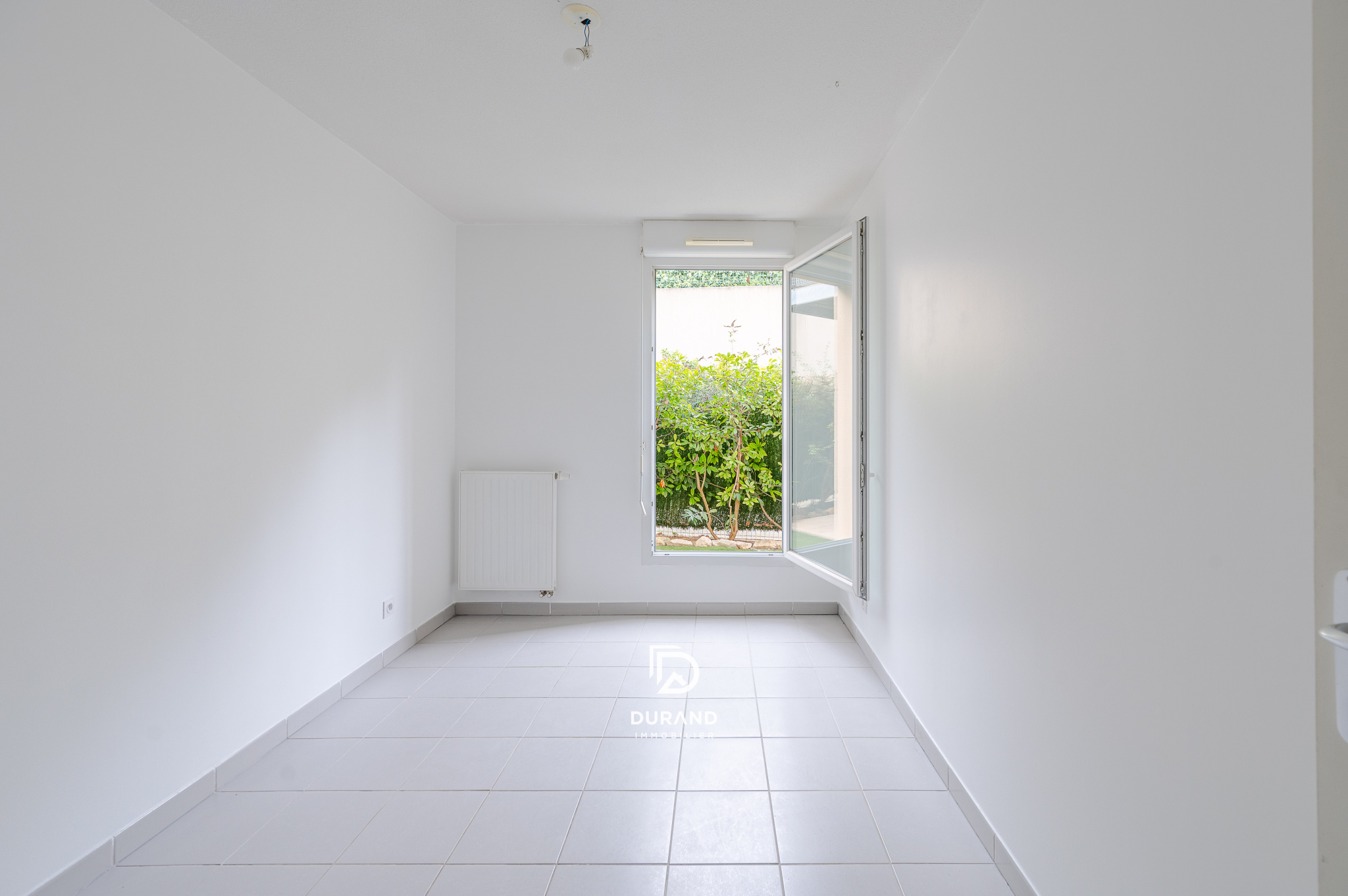 APPARTEMENT - T3 - 58M2 - LES TROIS LUCS - 13012 MARSEILLE