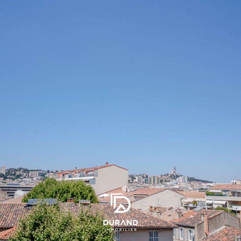 4 PIÈCES 79 M2 - APPARTEMENT - LE ROUET - 13008 - MARSEILLE