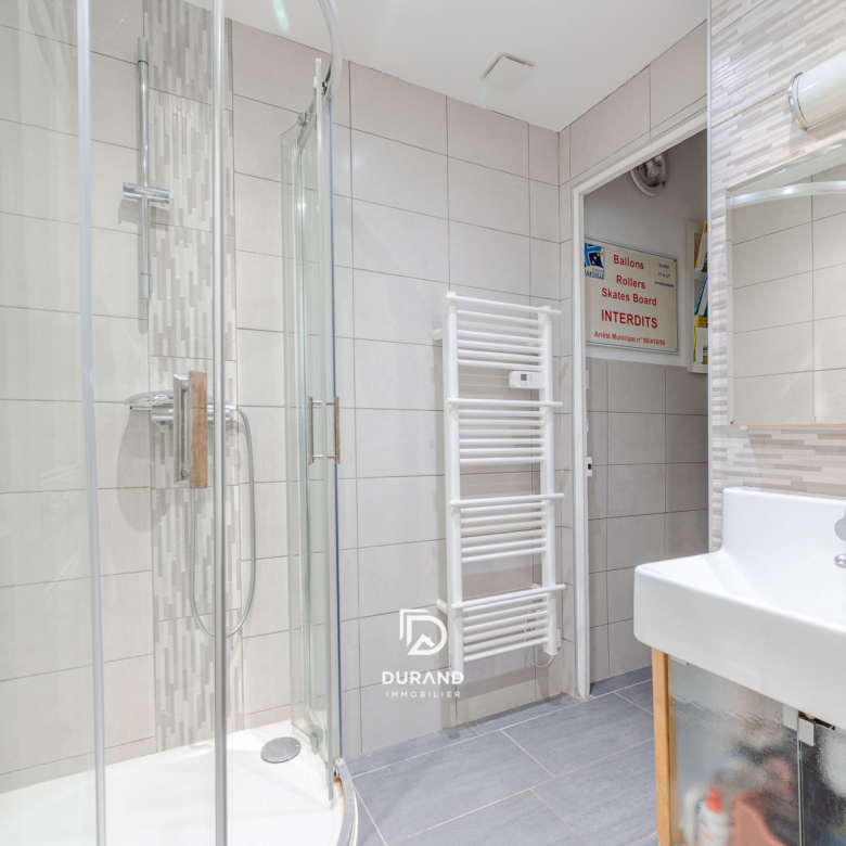 APPARTEMENT - BALCON - VAUBAN - 13006 MARSEILLE