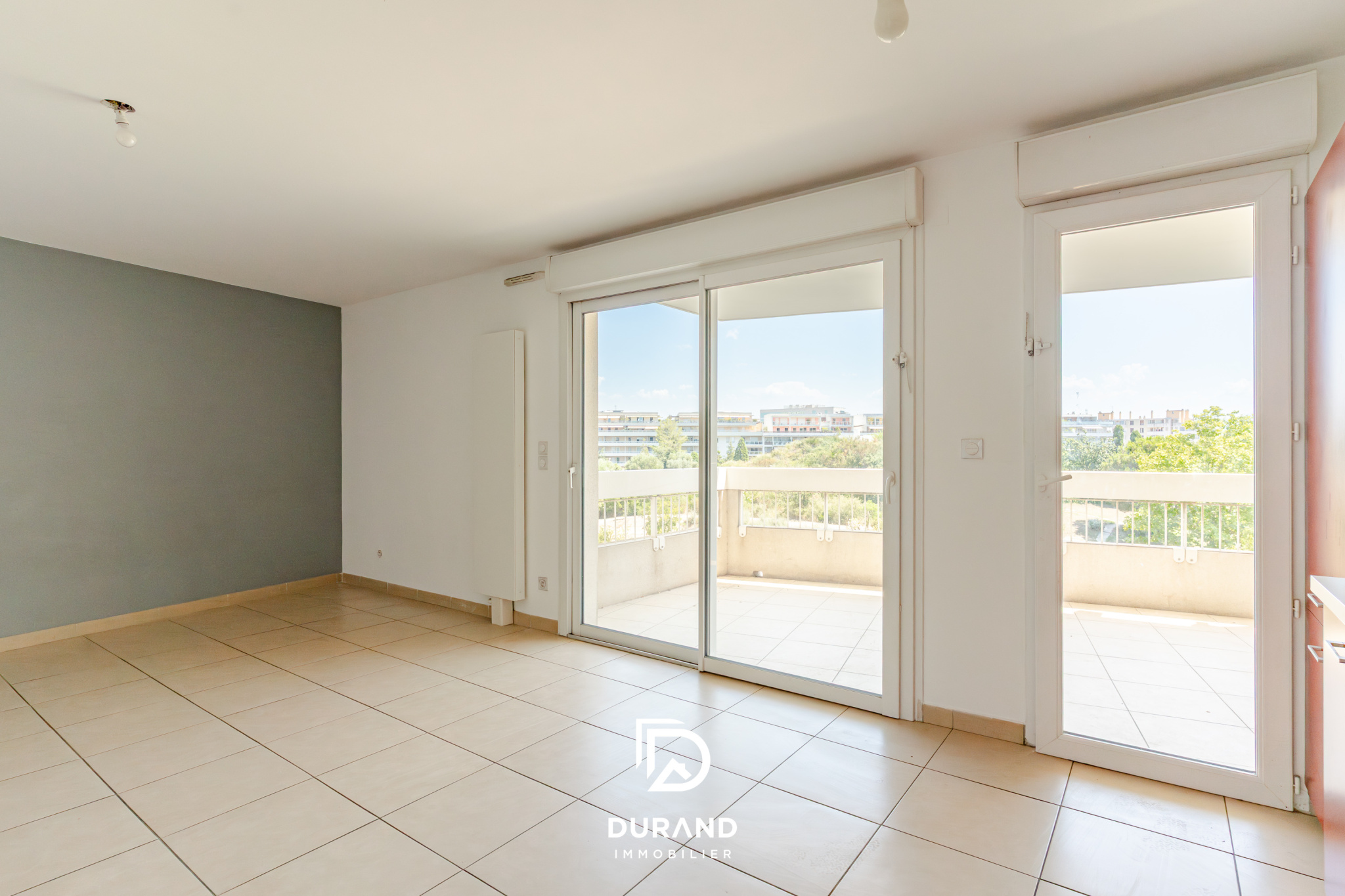 4 PIÈCES 79 M2 - APPARTEMENT - LE ROUET - 13008 - MARSEILLE