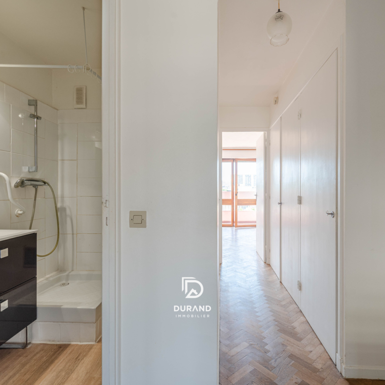 APPARTEMENT - DUPLEX - LE BRASILIA - 13008 MARSEILLE
