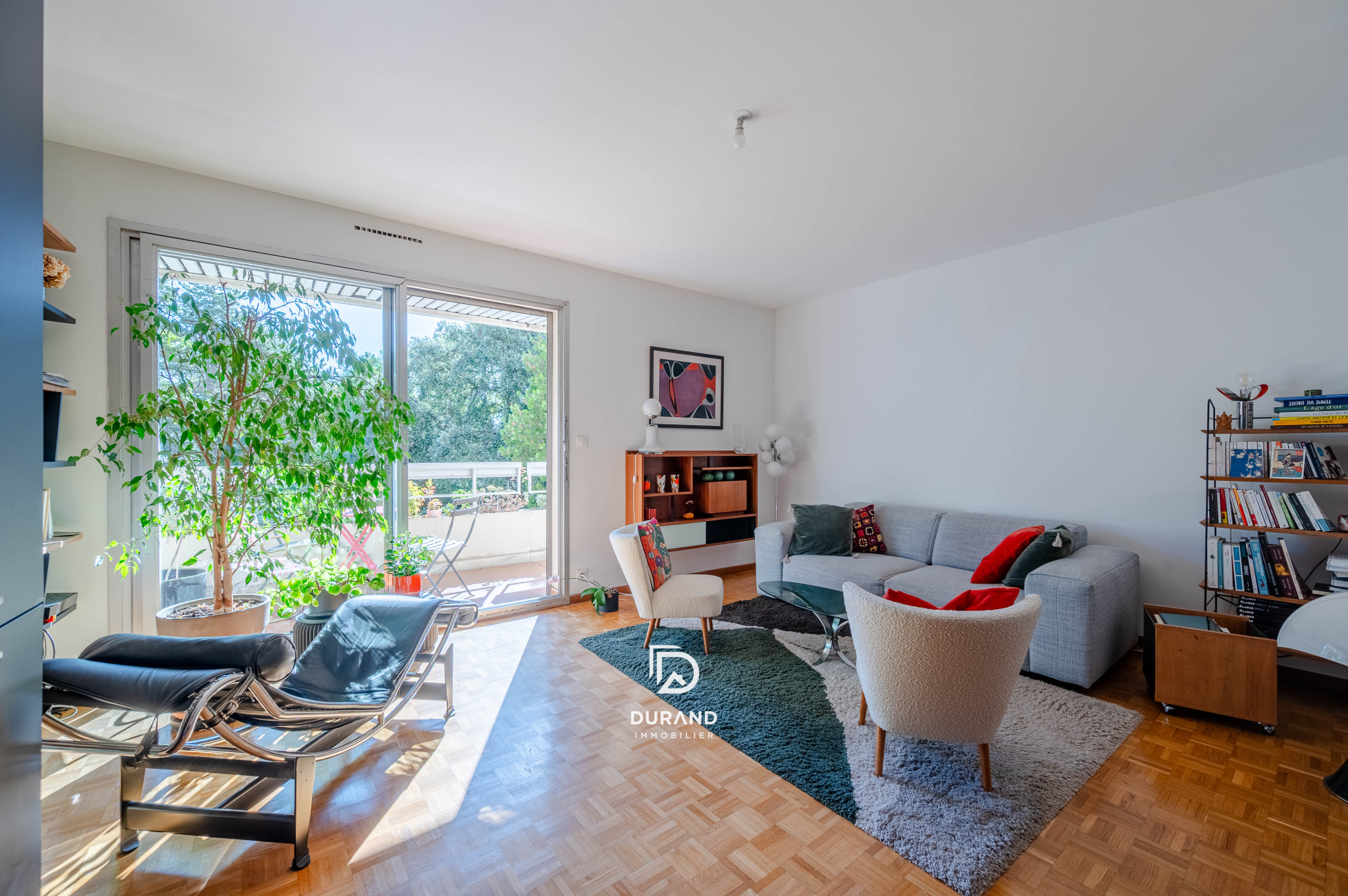 APPARTEMENT - TERRASSE - PERIER - CARRE D'OR - 13008 MARSEILLE
