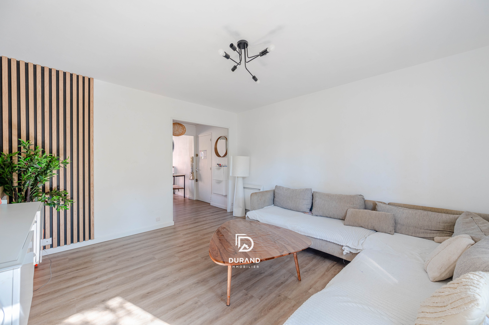 APPARTEMENT - T3 - BALCON - SAINT TRONC - 13010 MARSEILLE