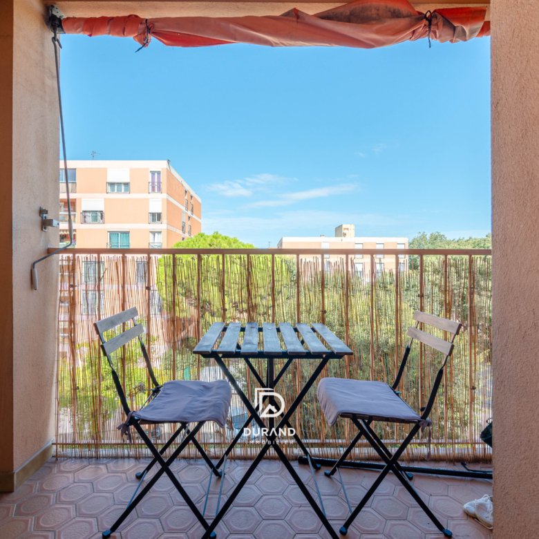APPARTEMENT - T3 - BALCON - SAINT TRONC - 13010 MARSEILLE