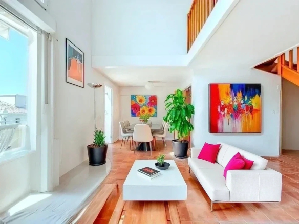 T4 -DUPLEX PLEIN CIEL