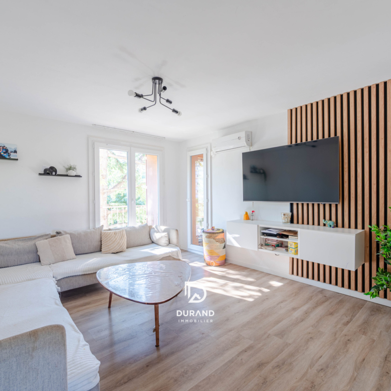 APPARTEMENT - T3 - BALCON - SAINT TRONC - 13010 MARSEILLE