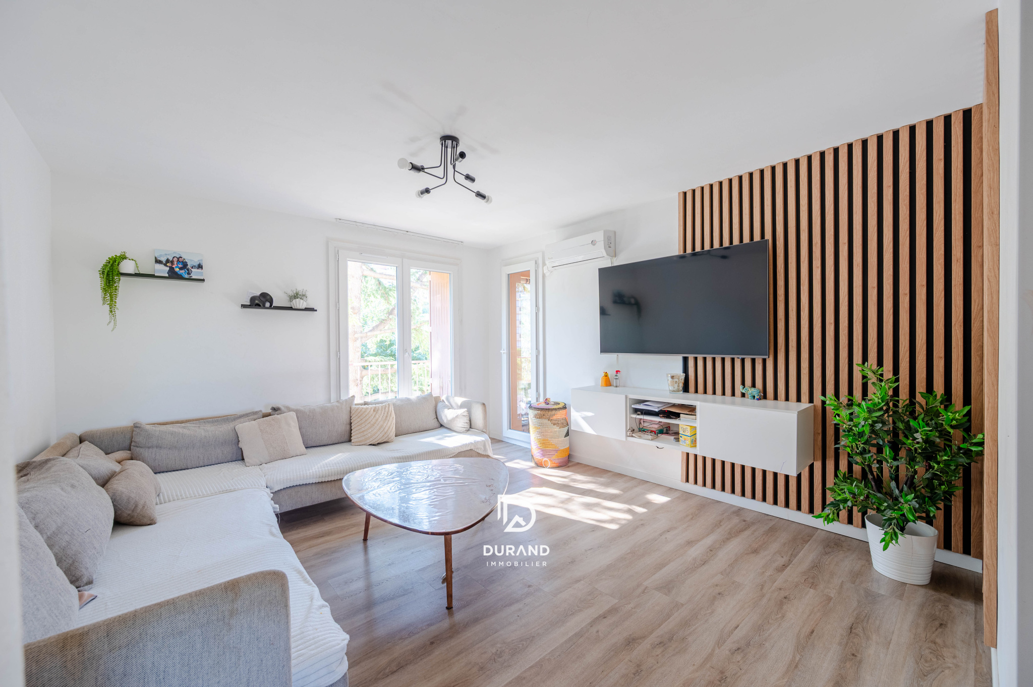APPARTEMENT - T3 - BALCON - SAINT TRONC - 13010 MARSEILLE