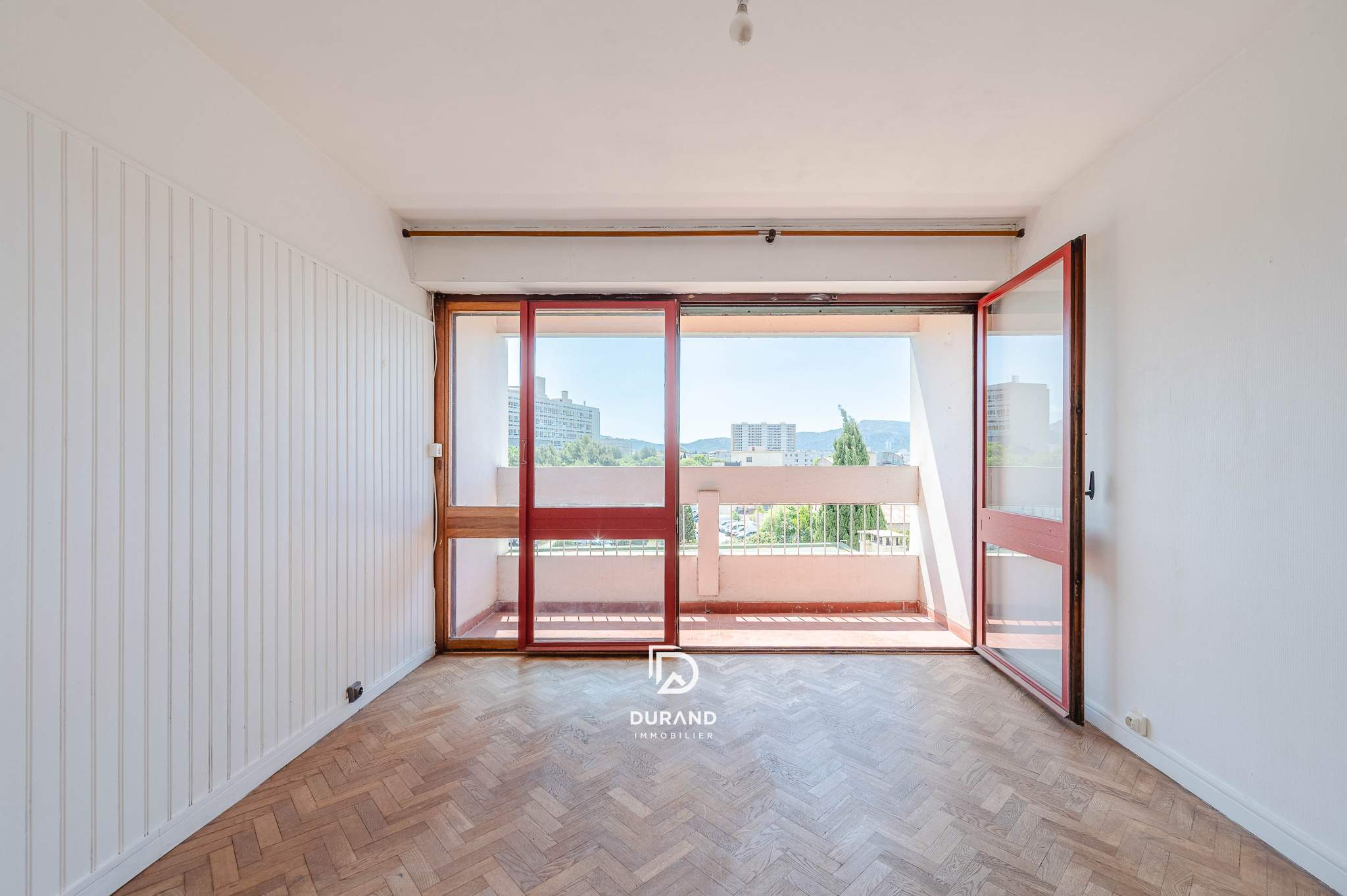 APPARTEMENT - DUPLEX - LE BRASILIA - 13008 MARSEILLE