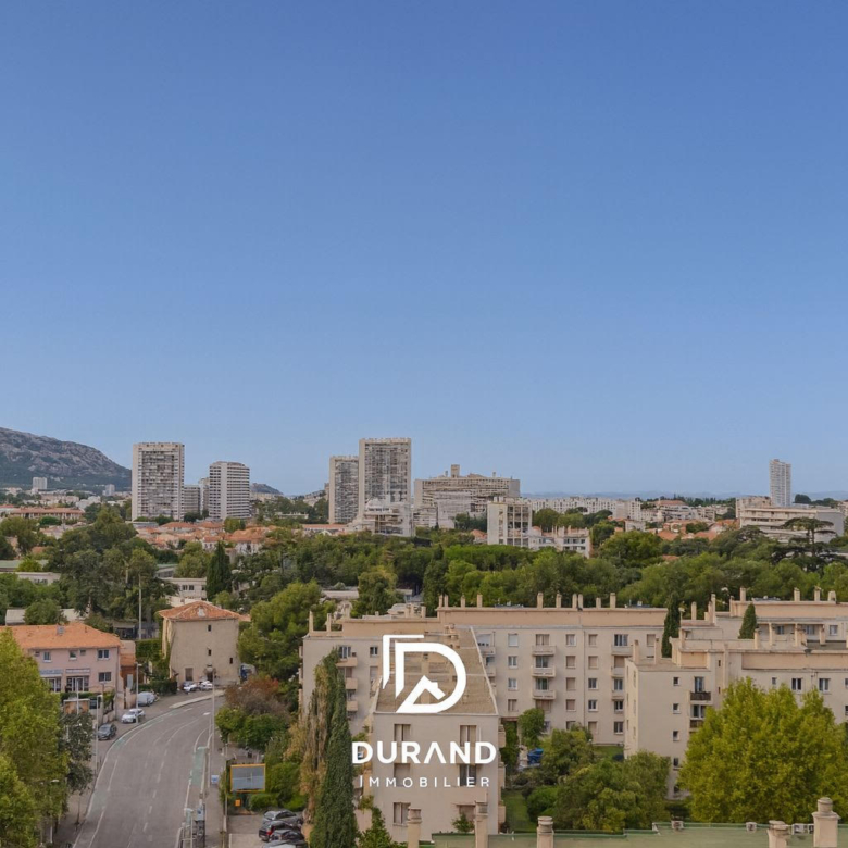APPARTEMENT - VUE MER - 13010