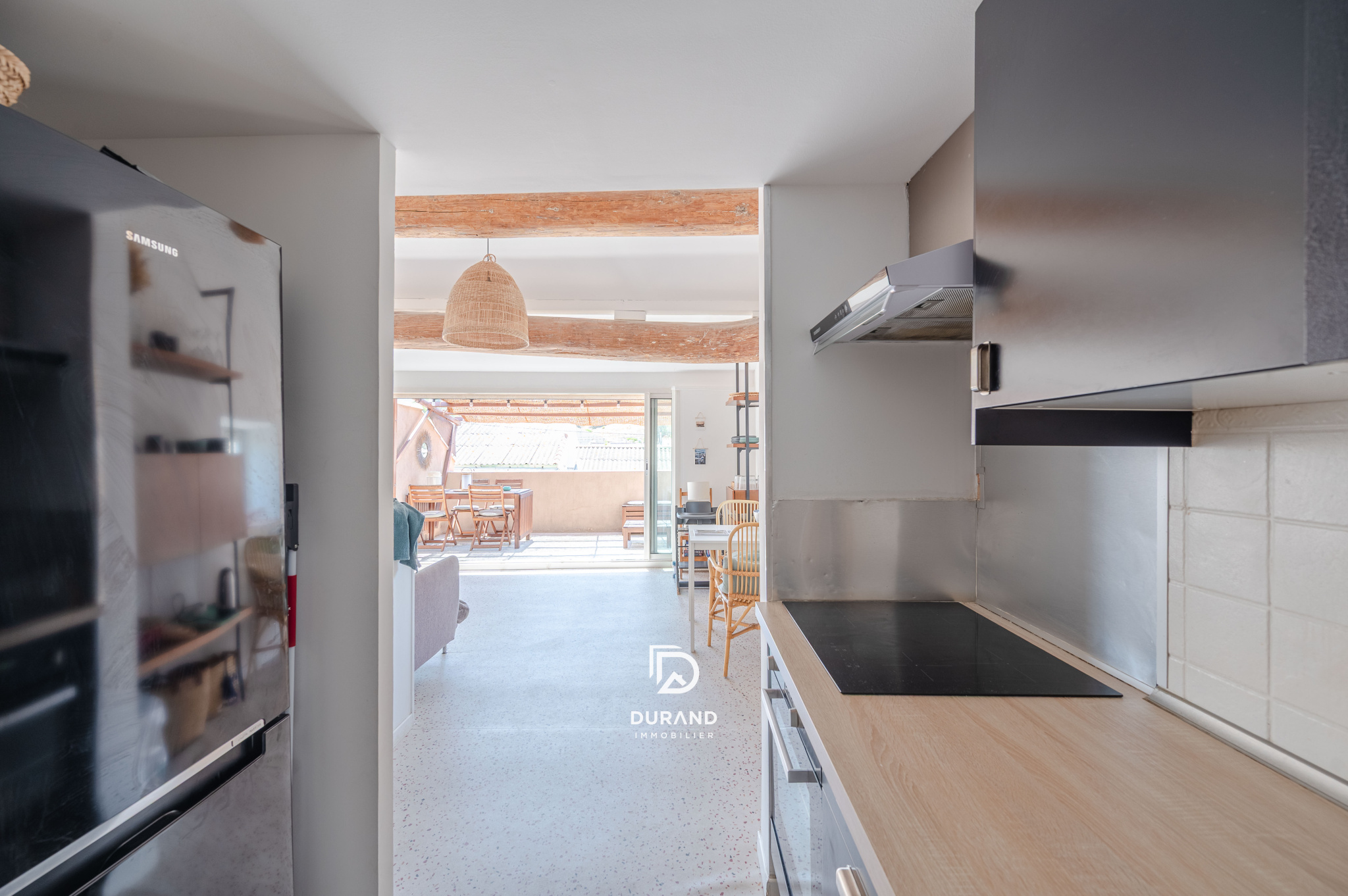 T3 en Duplex avec Terrasse - Montredon - 13 008