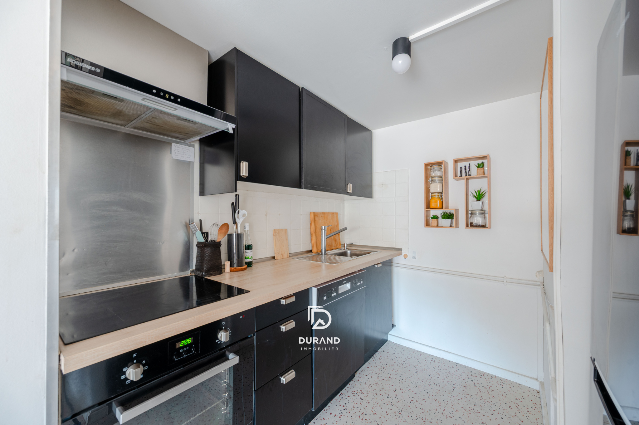 T3 en Duplex avec Terrasse - Montredon - 13 008