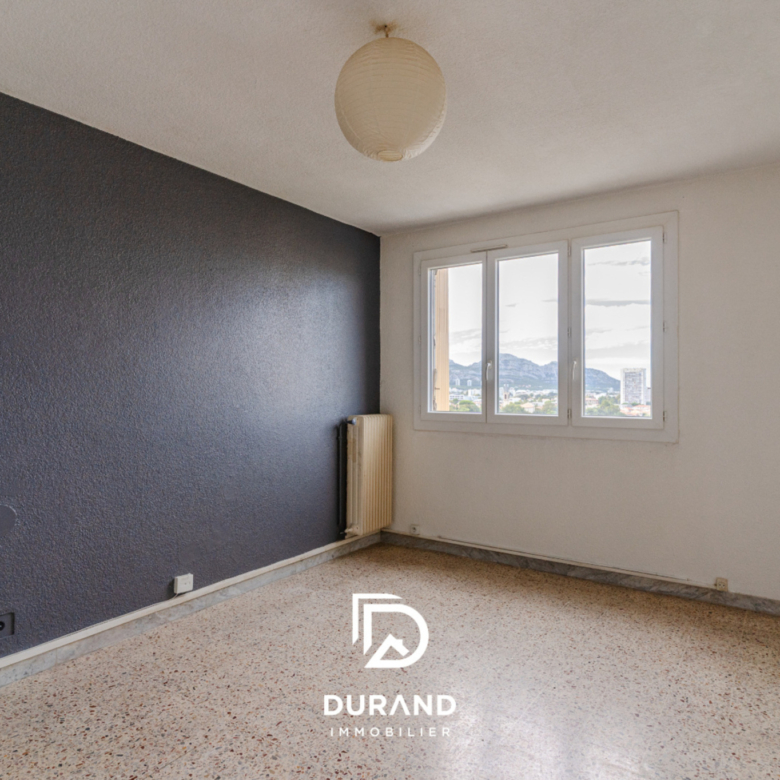 APPARTEMENT - VUE MER - 13010