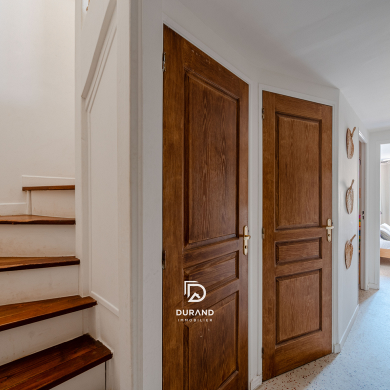 T3 en Duplex avec Terrasse - Montredon - 13 008