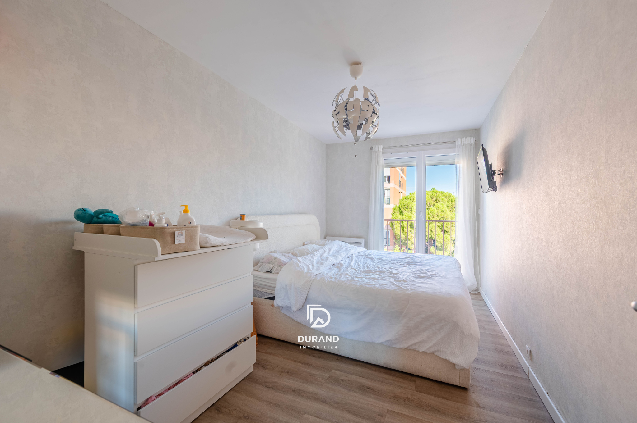 APPARTEMENT - T3 - BALCON - SAINT TRONC - 13010 MARSEILLE