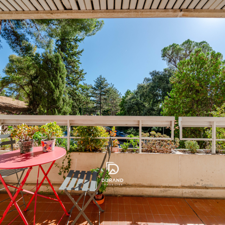 APPARTEMENT - TERRASSE - PERIER - CARRE D'OR - 13008 MARSEILLE