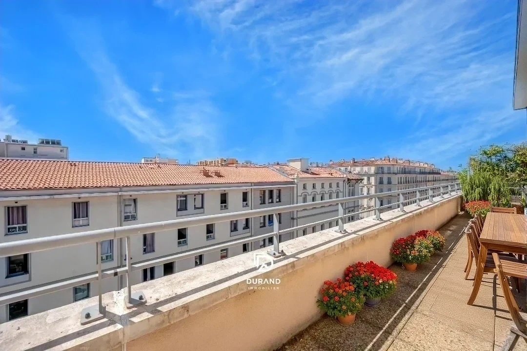 T4 -DUPLEX PLEIN CIEL