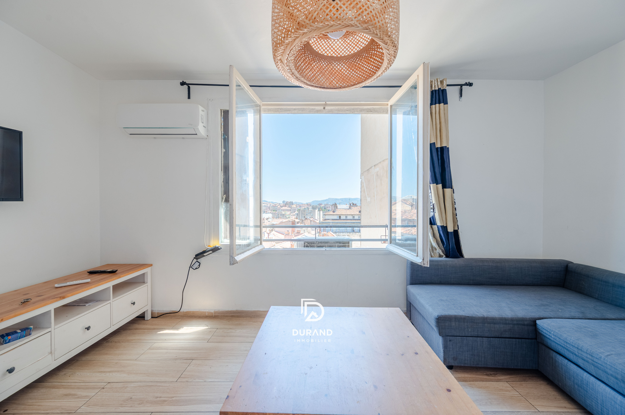 STUDIO - SAINT-CHARLES - 13001 MARSEILLE