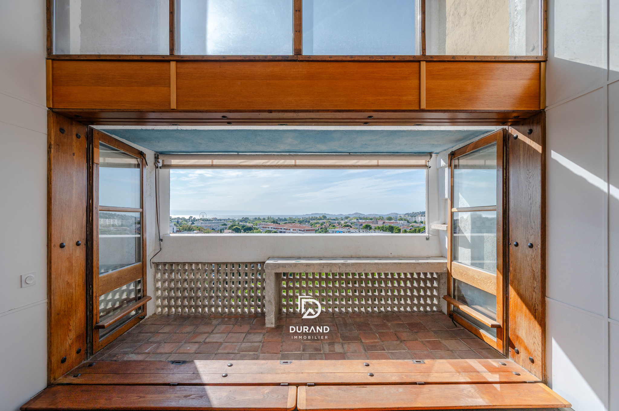 APPARTEMENT - DUPLEX - TYPE E - LE CORBUSIER - 13008 MARSEILLE