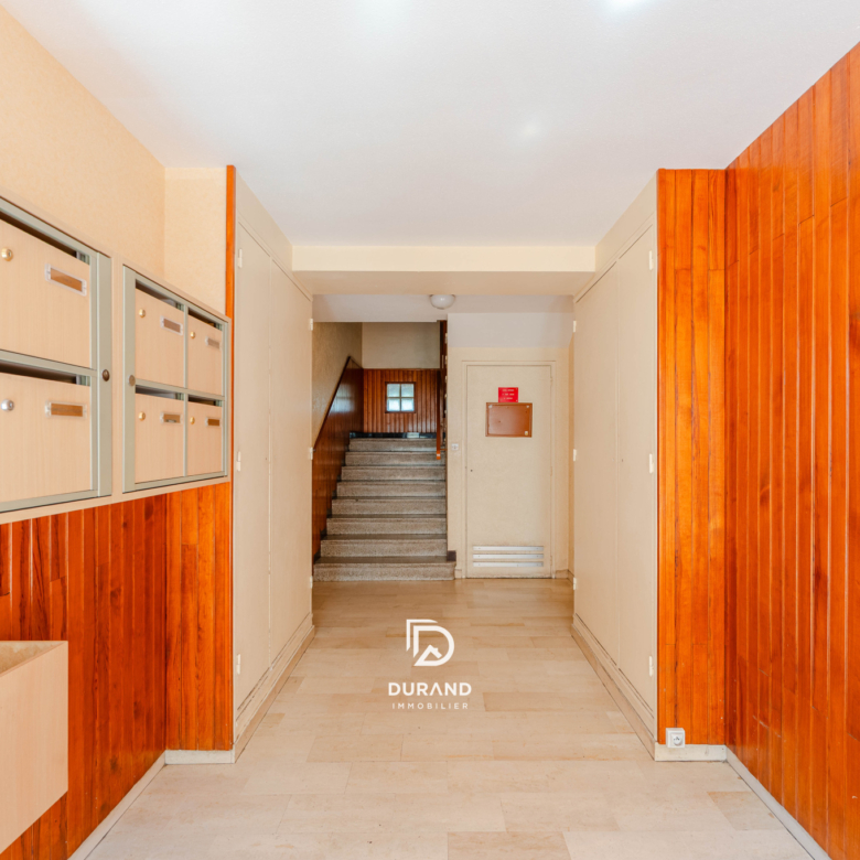 APPARTEMENT - T3 - 68M2 - SAINT TRONC - 13010 MARSEILLE