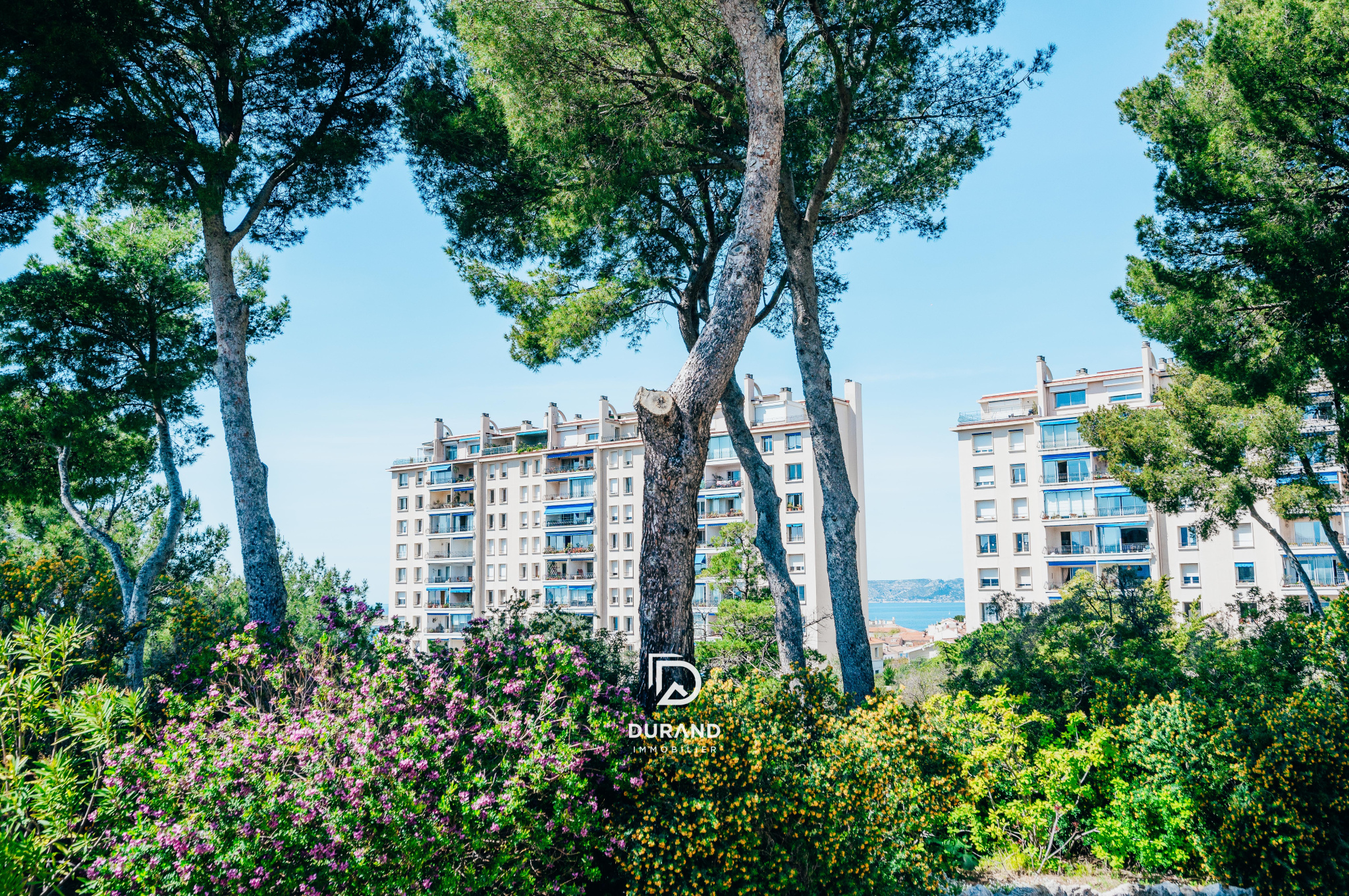 APPARTEMENT - VUE MER EXCEPTIONNELLE - LA CORNICHE 13007 MARSEILLE