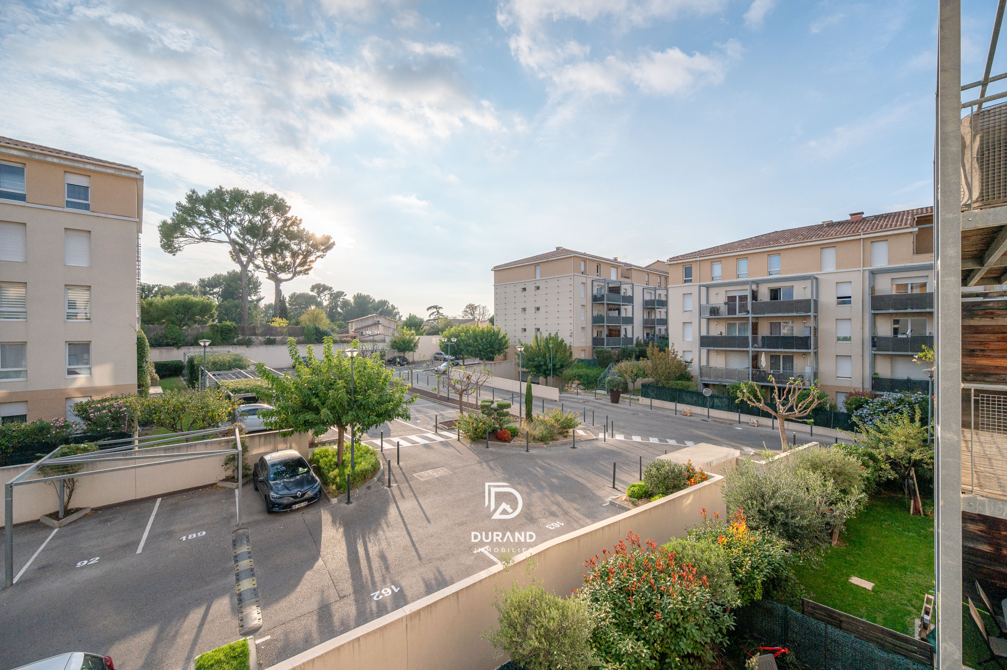 APPARTEMENT - T3 - 58M2 - LES TROIS LUCS - 13012 MARSEILLE