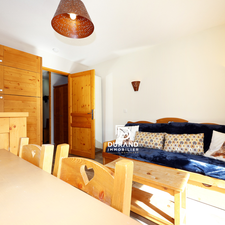 dans une résidence 4 * avec piscines