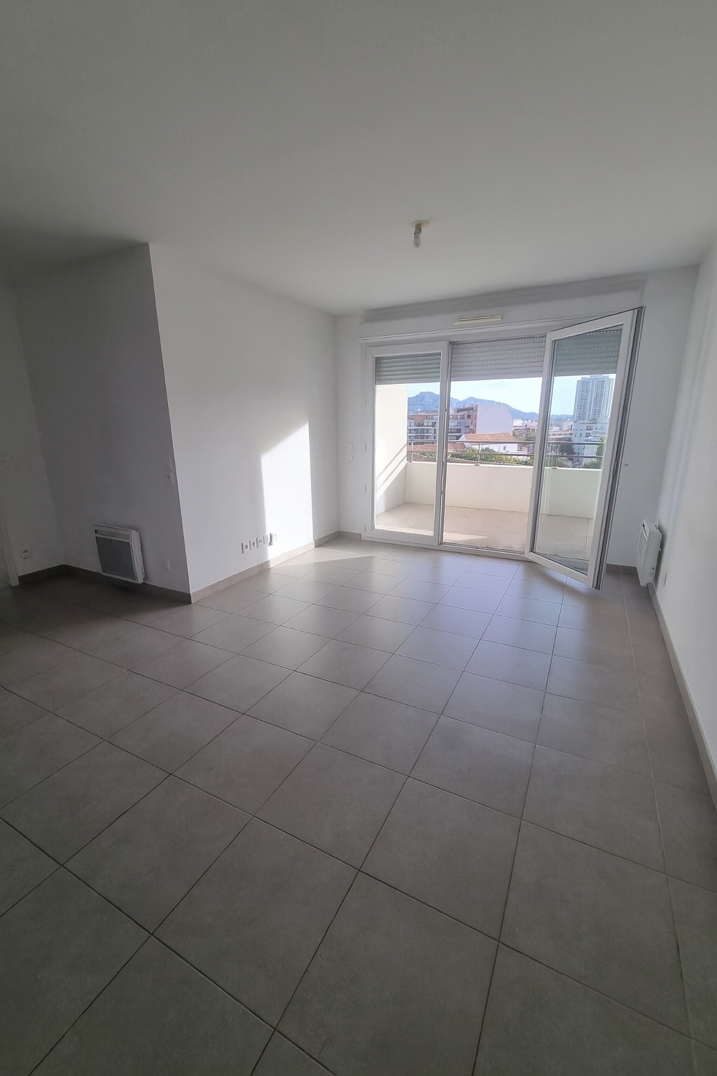 T3 avec terrasse   Résidence récente Rouet/Cantini   8? Marseille
