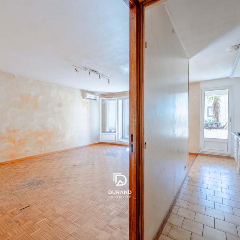 APPARTEMENT - T4 - LE ROUET - 13008 MARSEILLE