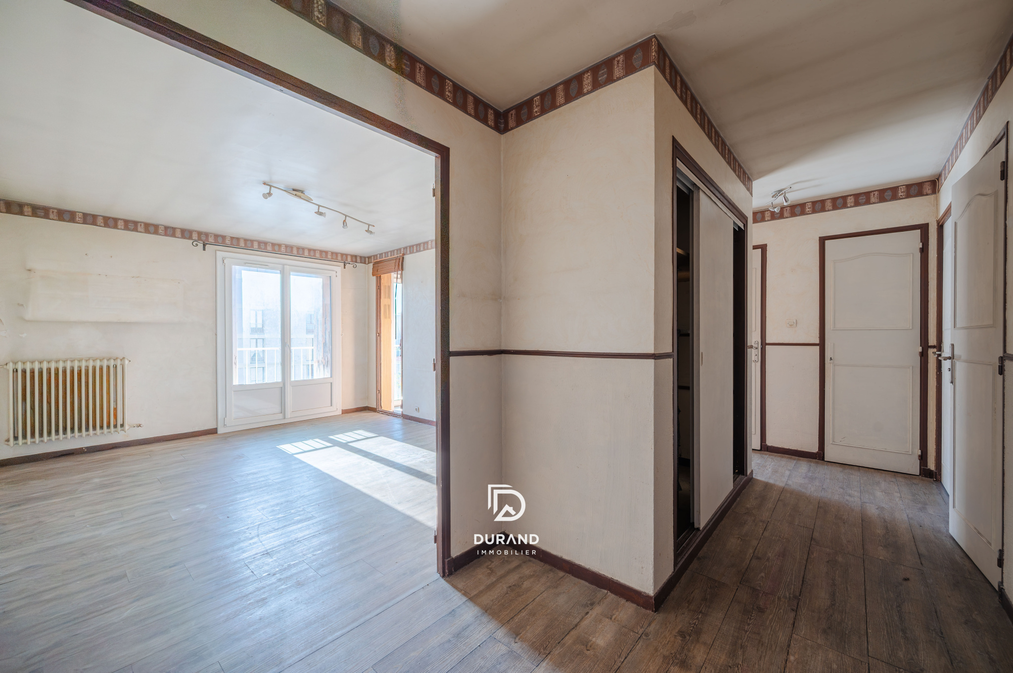 APPARTEMENT - T3 - 68M2 - SAINT TRONC - 13010 MARSEILLE