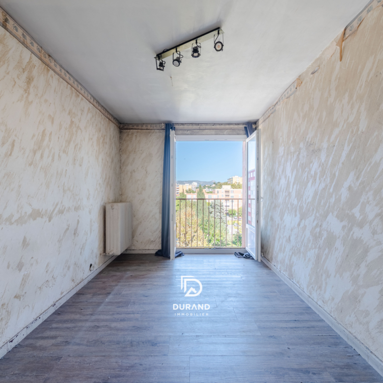 APPARTEMENT - T3 - 68M2 - SAINT TRONC - 13010 MARSEILLE