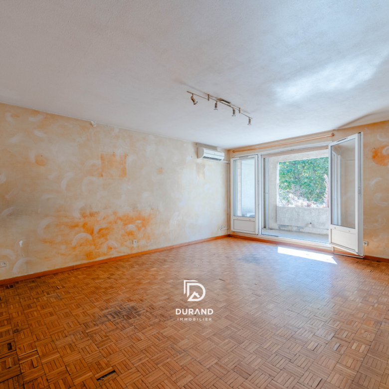 APPARTEMENT - T4 - LE ROUET - 13008 MARSEILLE