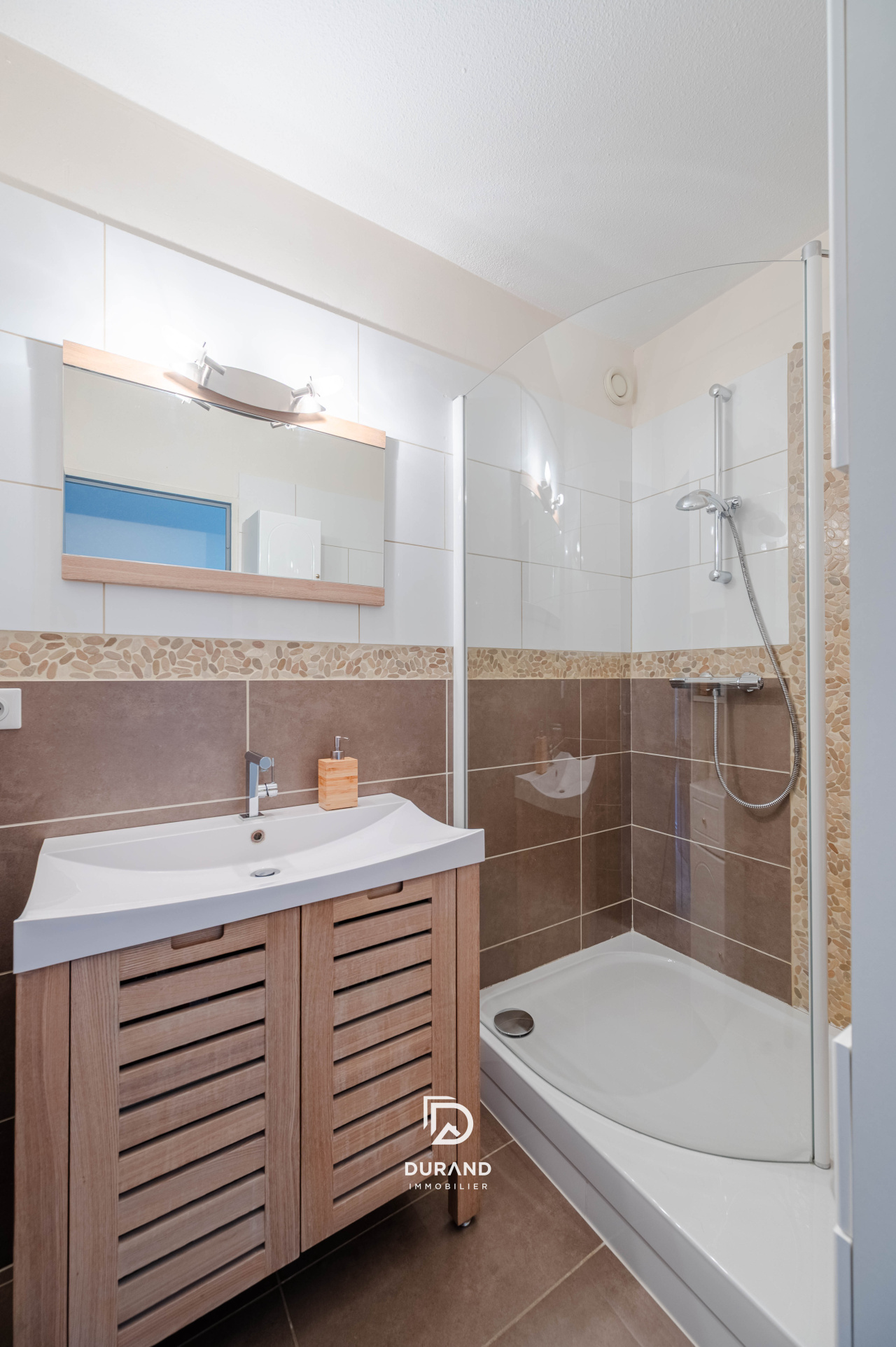 APPARTEMENT - T2 - SAINT TRONC - 13010 MARSEILLE
