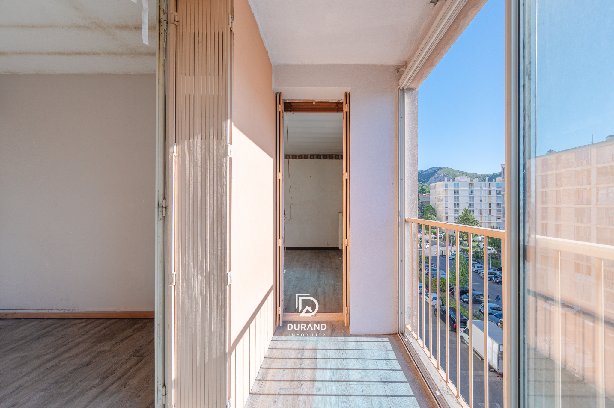 APPARTEMENT - T3 - 68M2 - SAINT TRONC - 13010 MARSEILLE
