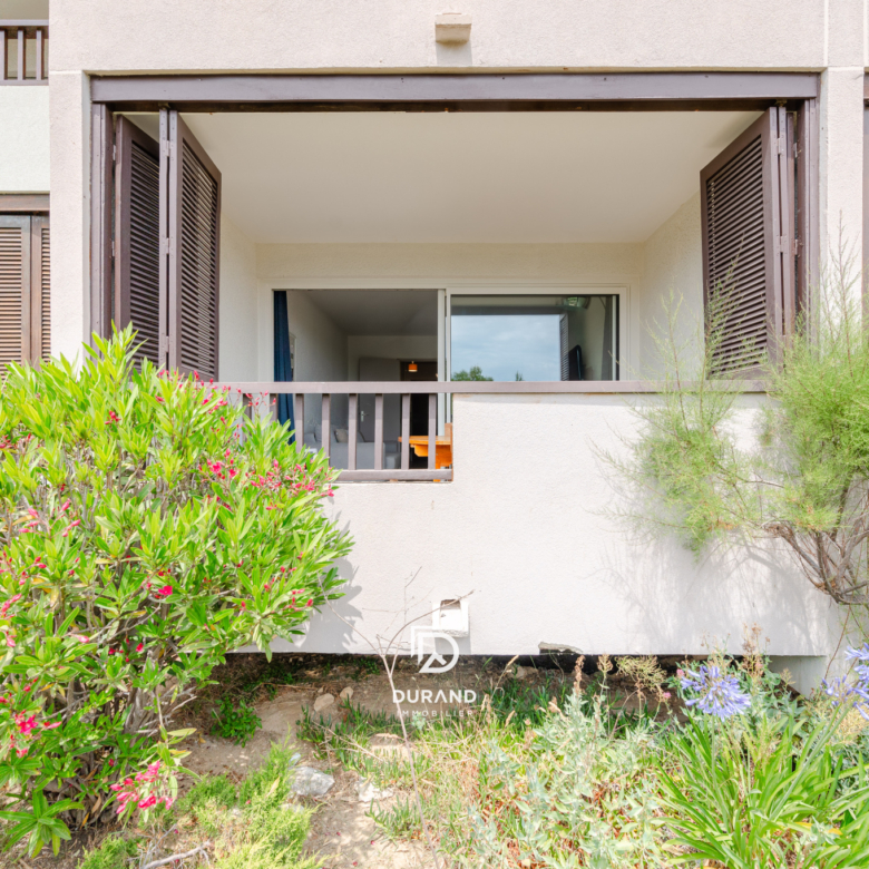 APPARTEMENT - VUE - TERRES MARINES - 13260 CASSIS