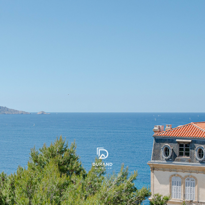 APPARTEMENT - VUE MER EXCEPTIONNELLE - LA CORNICHE 13007 MARSEILLE