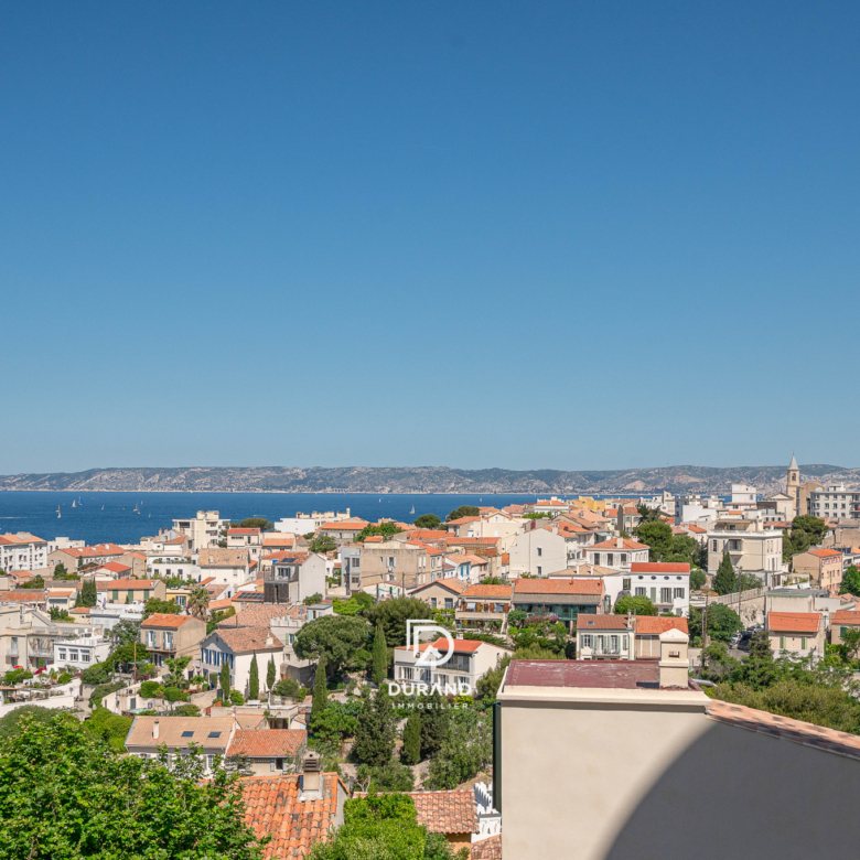 APPARTEMENT - VUE MER EXCEPTIONNELLE - LA CORNICHE 13007 MARSEILLE