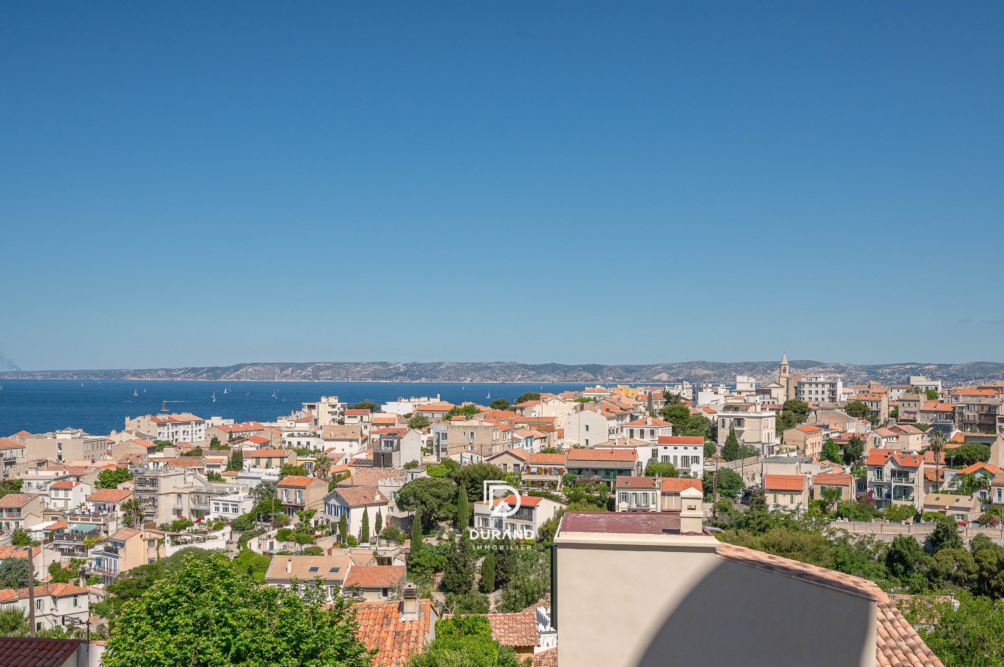 APPARTEMENT - VUE MER EXCEPTIONNELLE - LA CORNICHE 13007 MARSEILLE