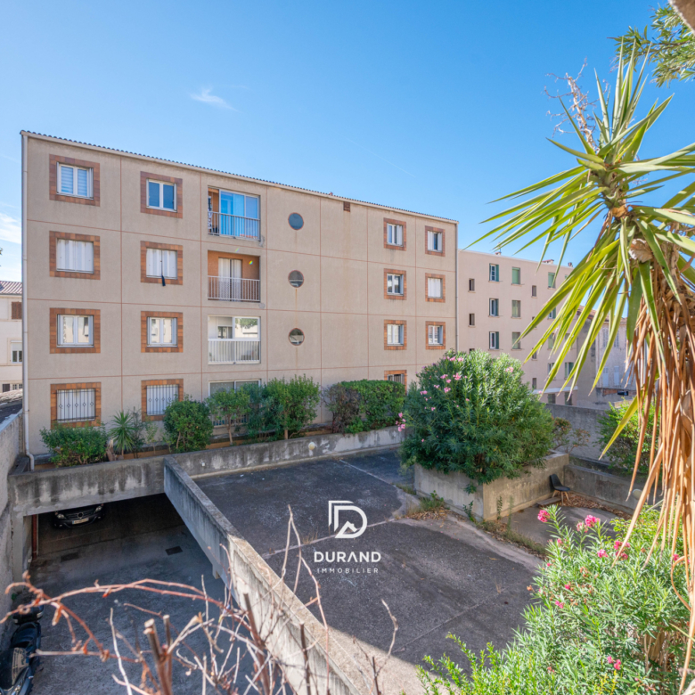 APPARTEMENT - T4 - LE ROUET - 13008 MARSEILLE
