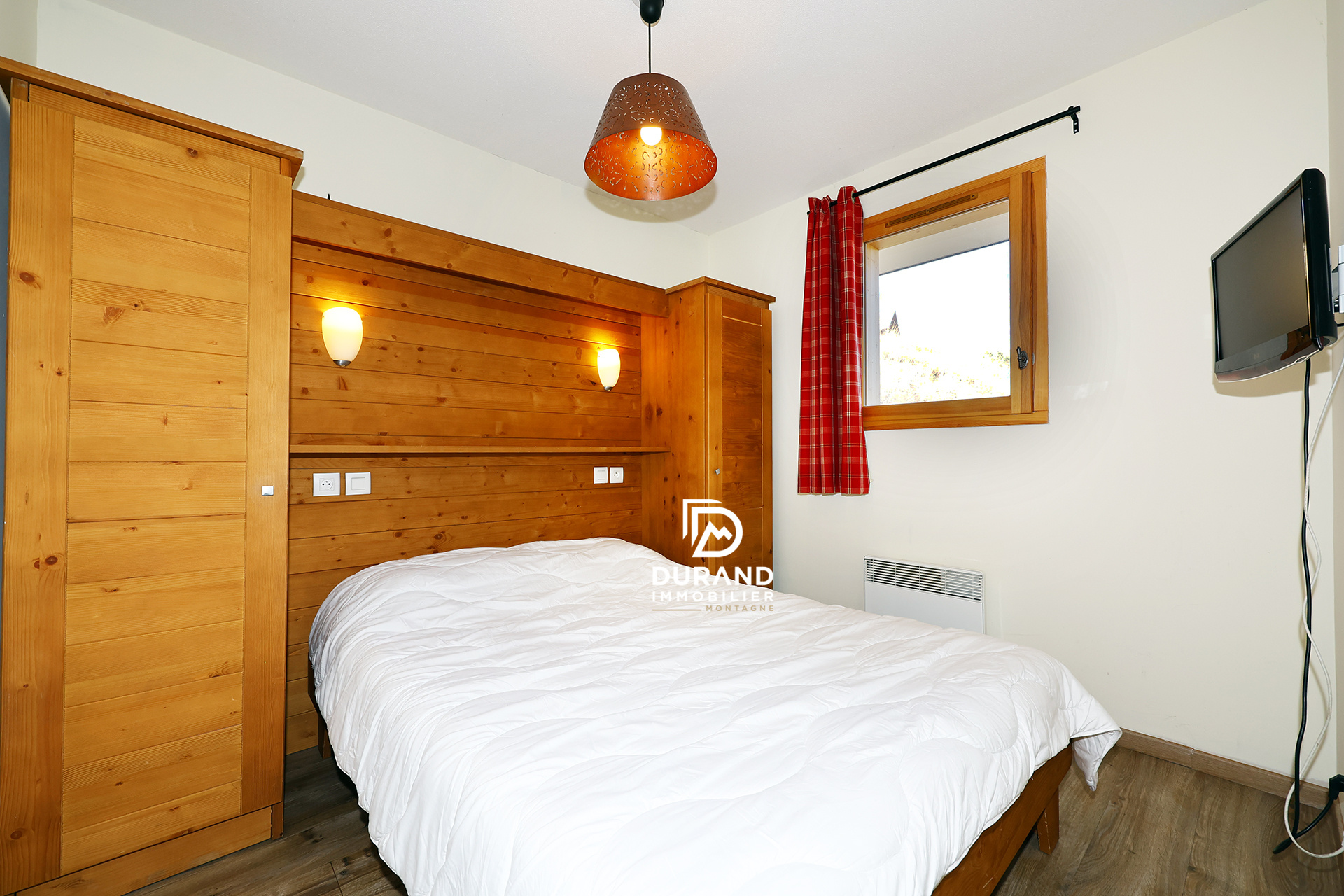 dans une résidence 4 * avec piscines