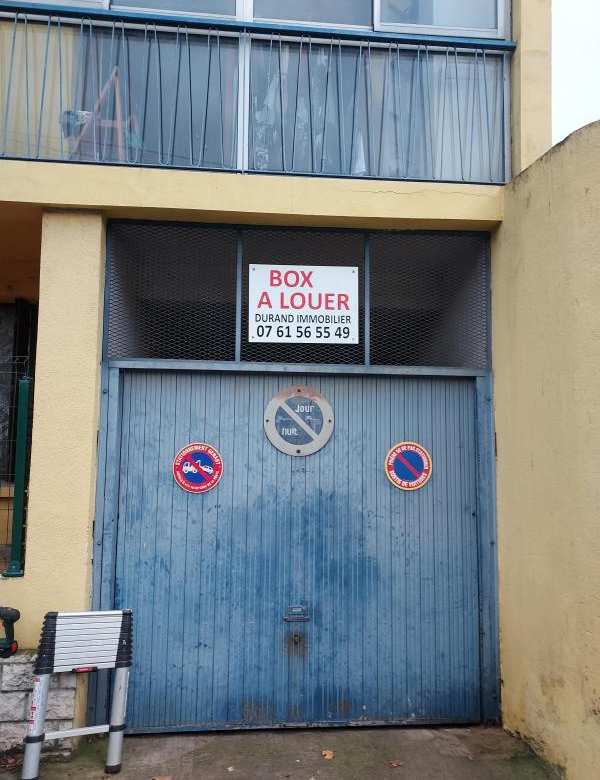 Box fermé et sécurisé 4 rue Augusta